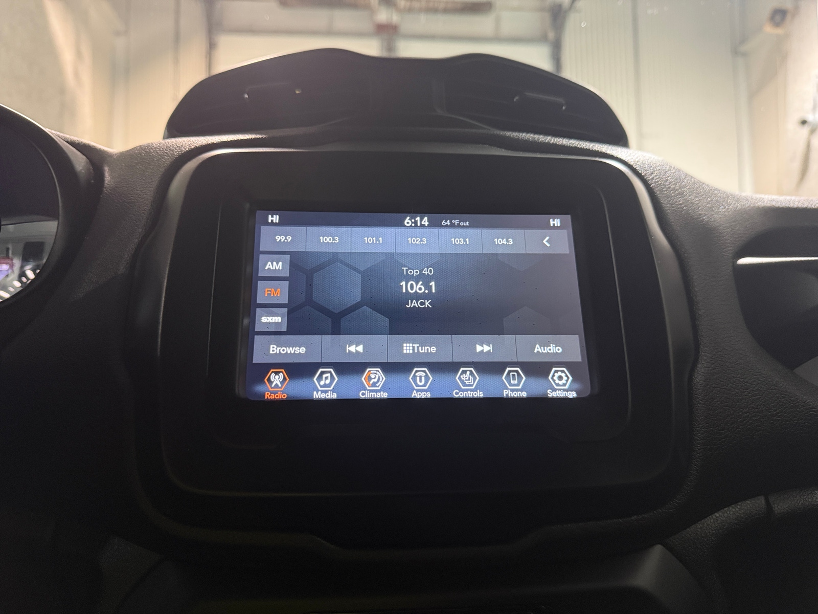 Thumbnail: 2021 Jeep Renegade - 4