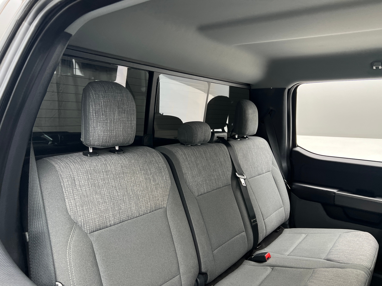 Thumbnail: 2021 Ford Econoline - 6