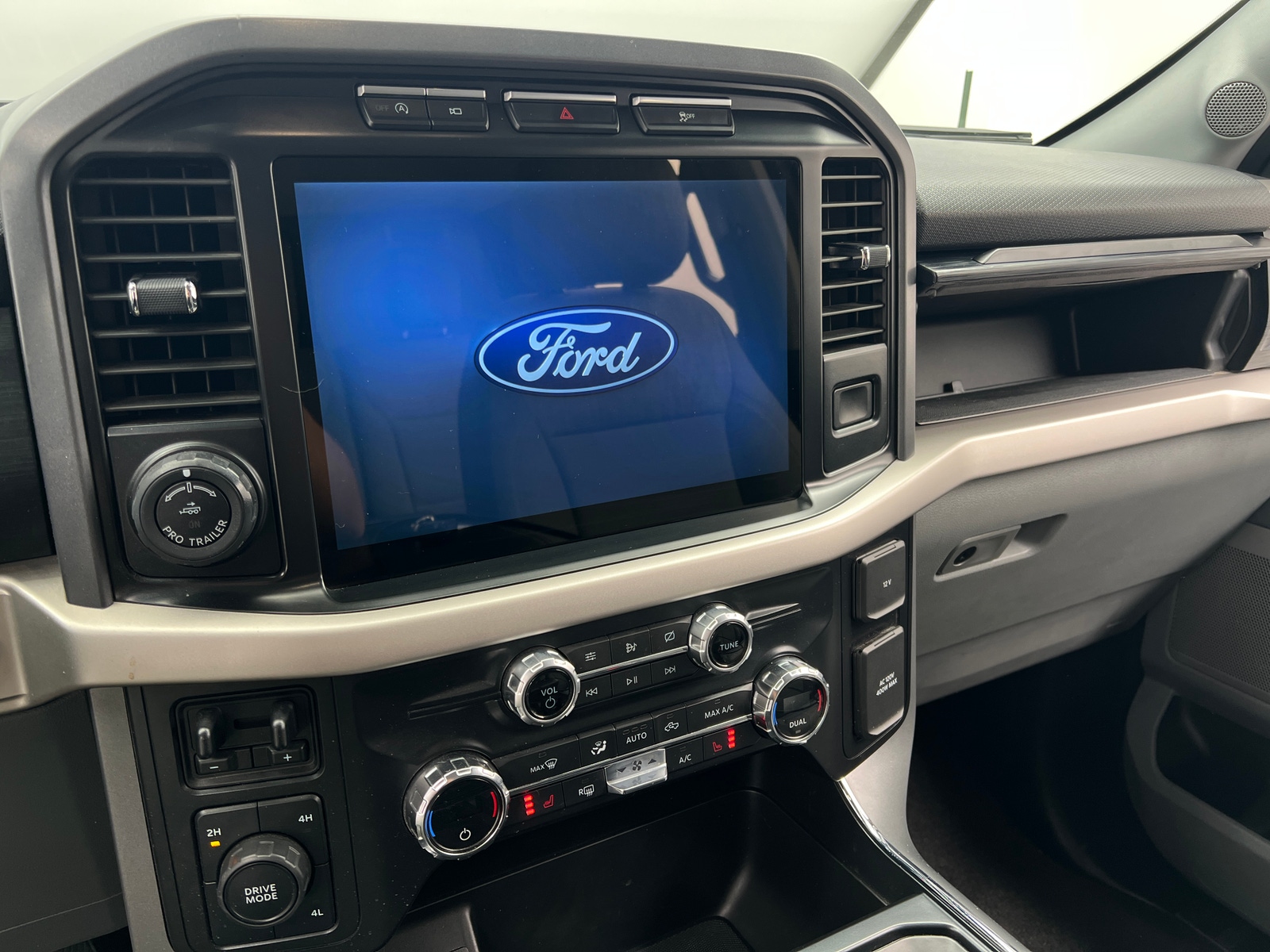 Thumbnail: 2021 Ford Econoline - 4