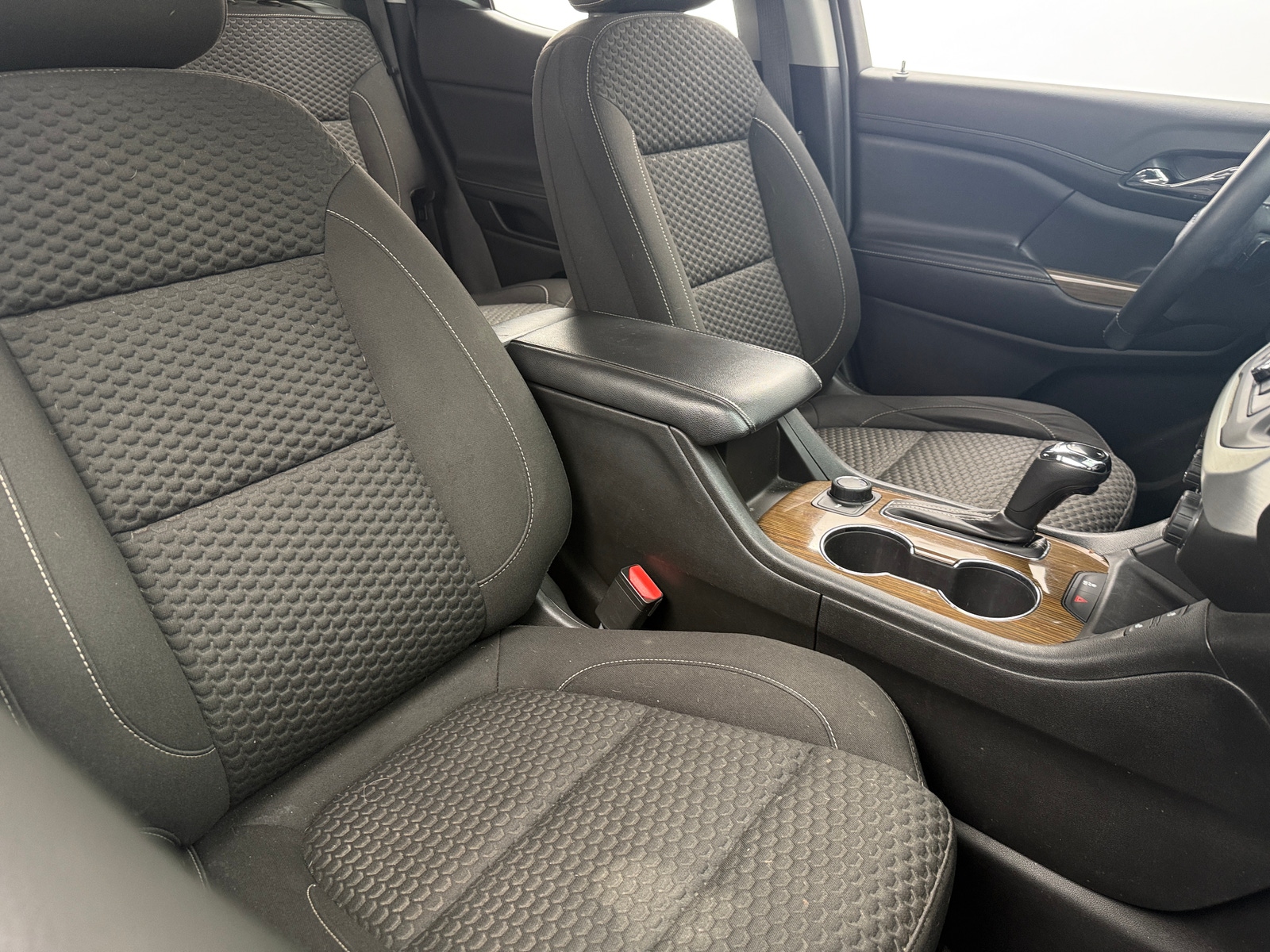 Thumbnail: 2019 GMC Acadia - 2