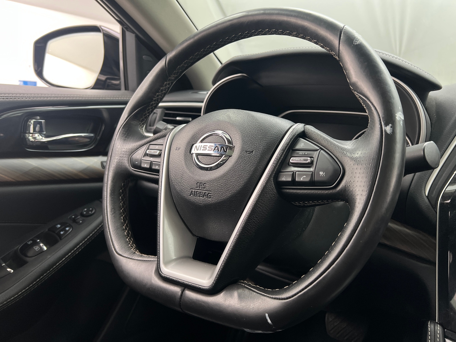 Thumbnail: 2017 Nissan Maxima - 4