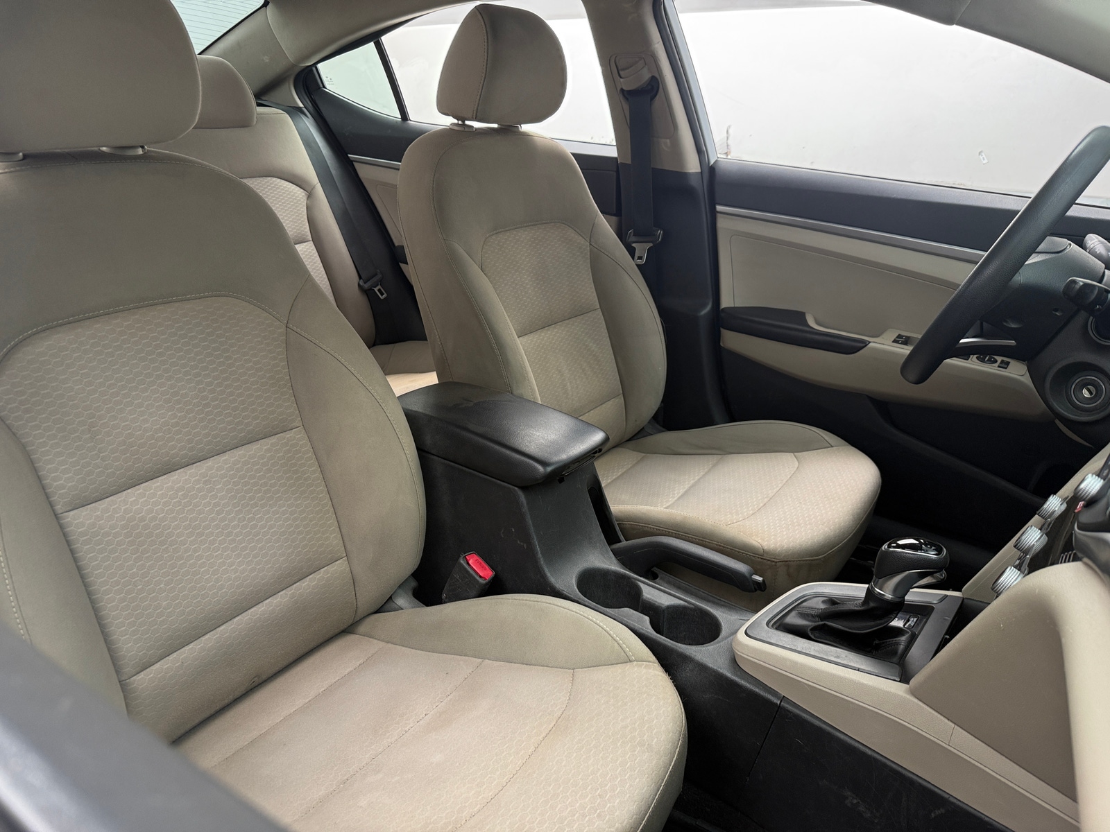 Thumbnail: 2020 Hyundai Elantra - 2