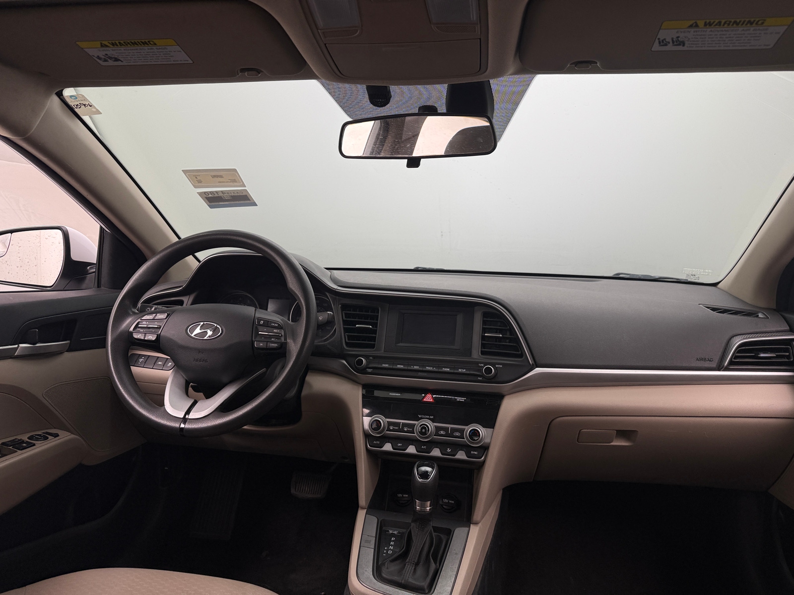 Thumbnail: 2020 Hyundai Elantra - 3