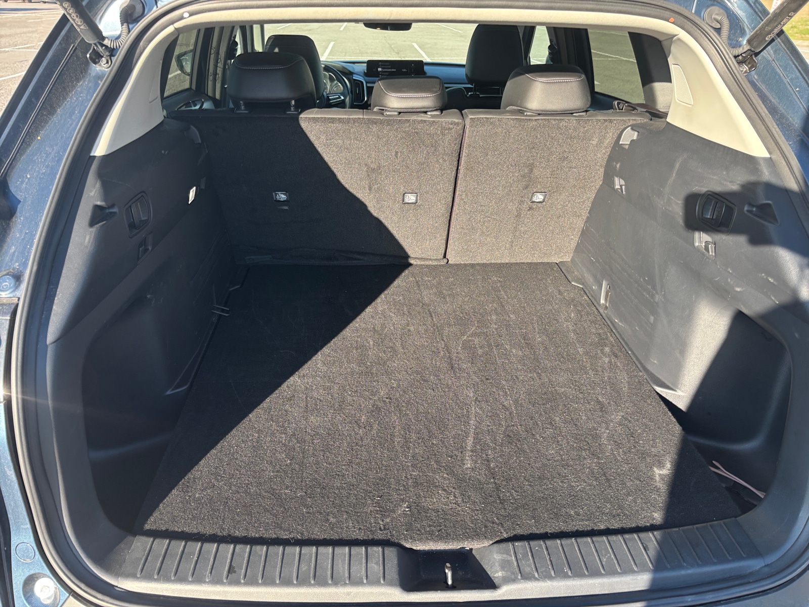 Thumbnail: 2025 Mazda CX-50 - 6