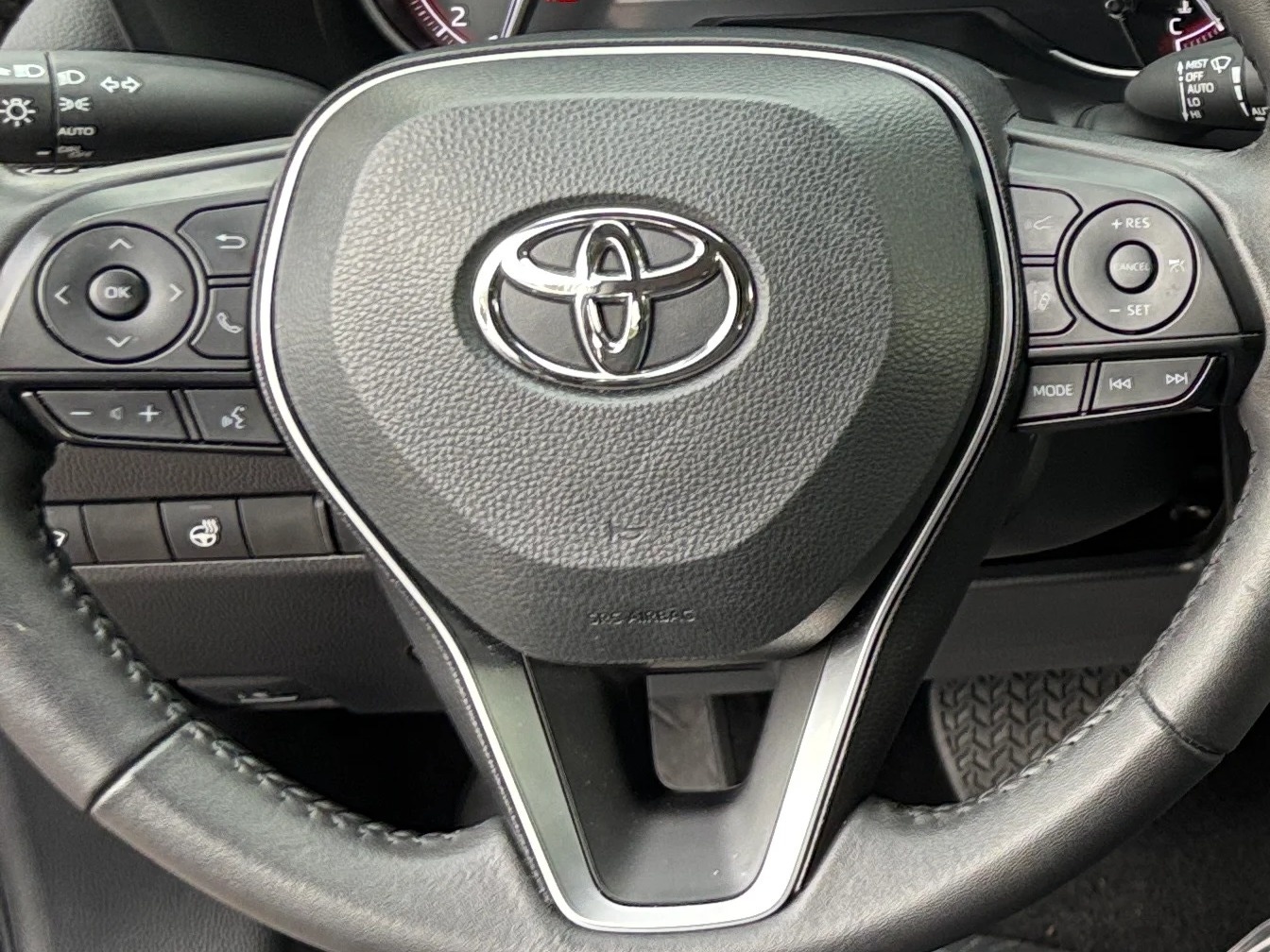 Thumbnail: 2025 Toyota RAV4 - 5