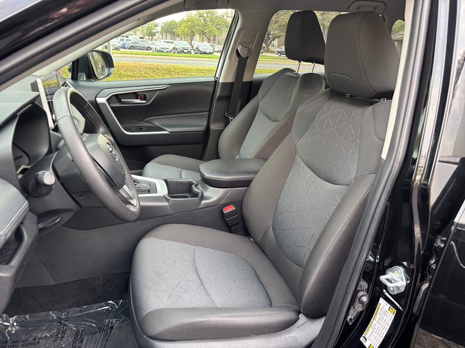 Thumbnail: 2025 Toyota RAV4 - 2