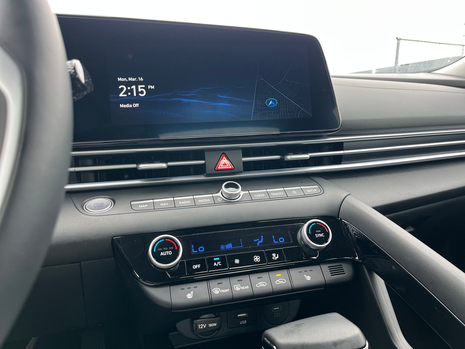 Thumbnail: 2025 Hyundai Elantra - 4