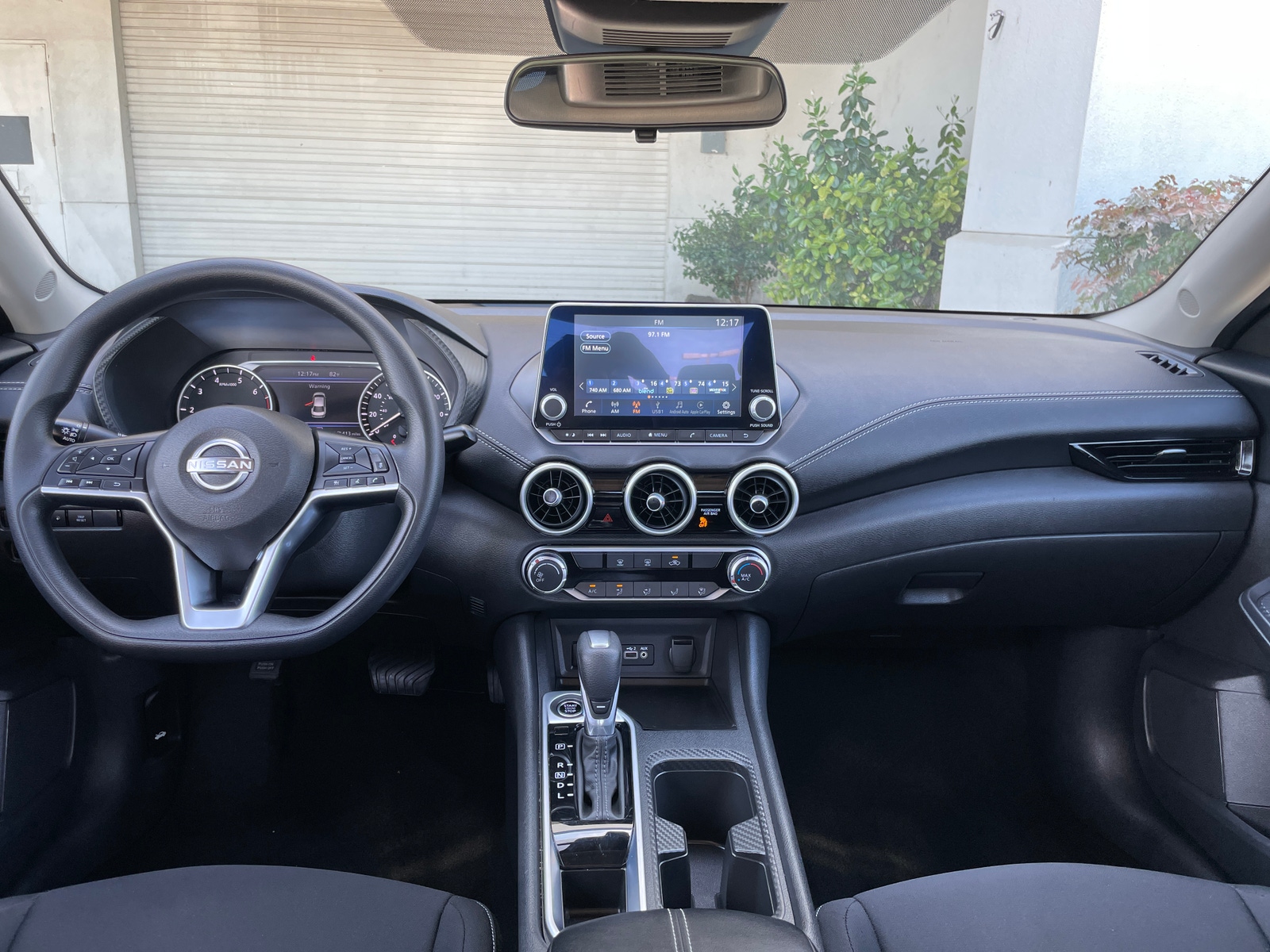 Thumbnail: 2025 Nissan Sentra - 3