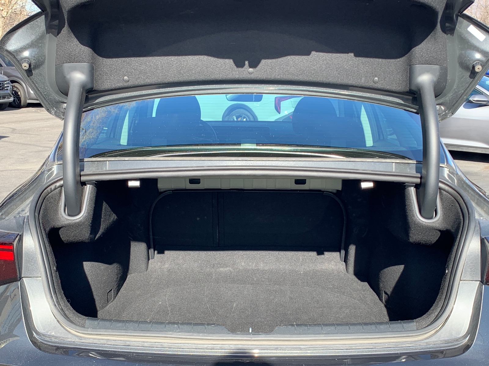 Thumbnail: 2025 Kia K5 - 6