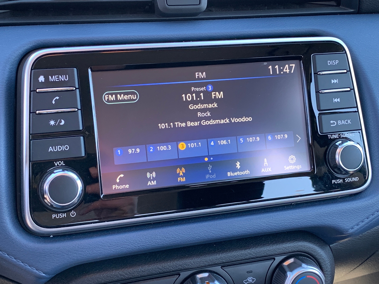 Thumbnail: 2025 Nissan Versa - 4