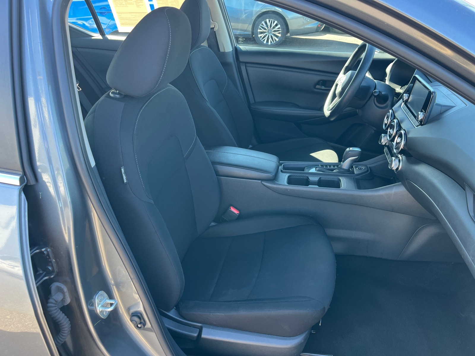 Thumbnail: 2025 Nissan Sentra - 2