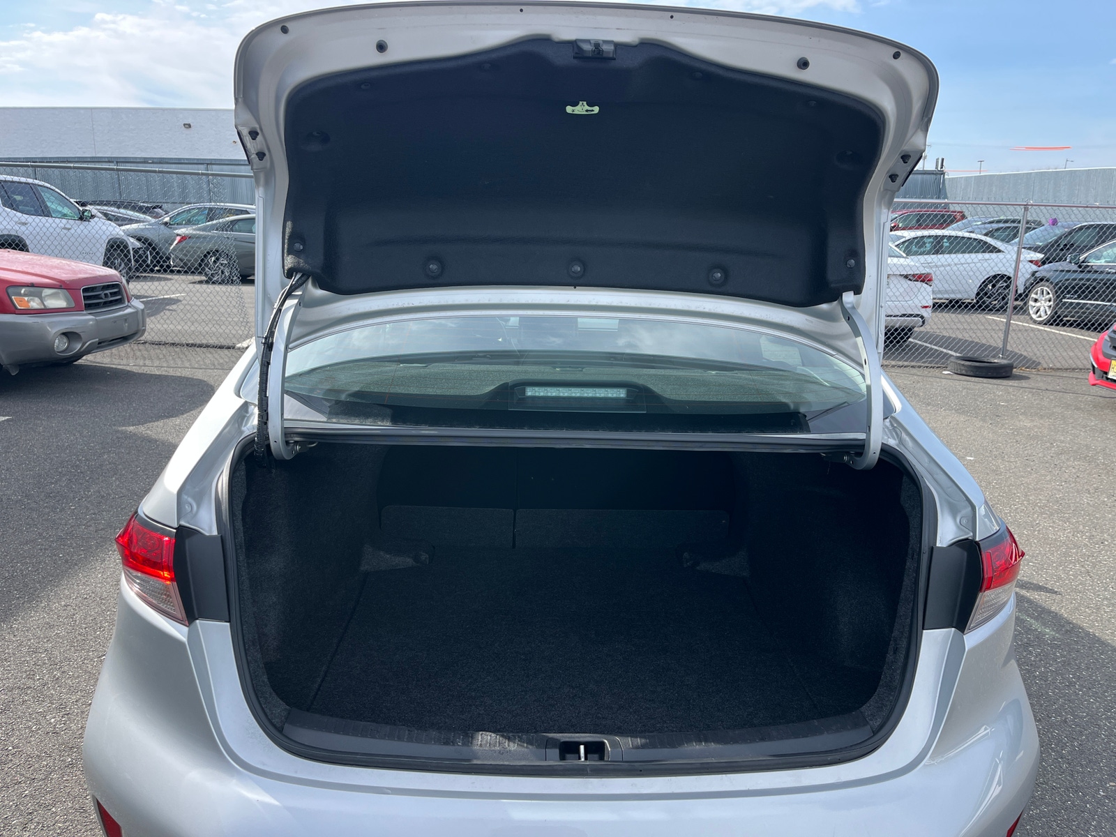 Thumbnail: 2025 Toyota Corolla - 6