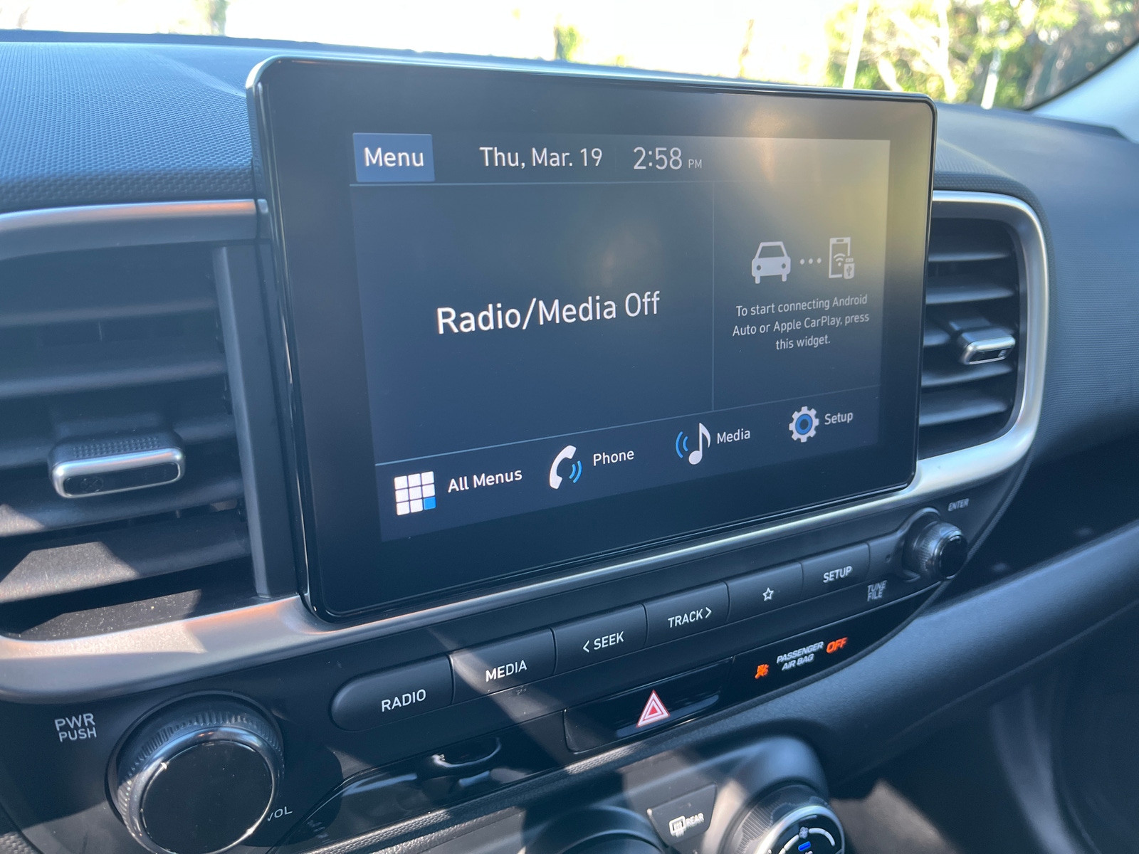 Thumbnail: 2025 Hyundai Venue - 4