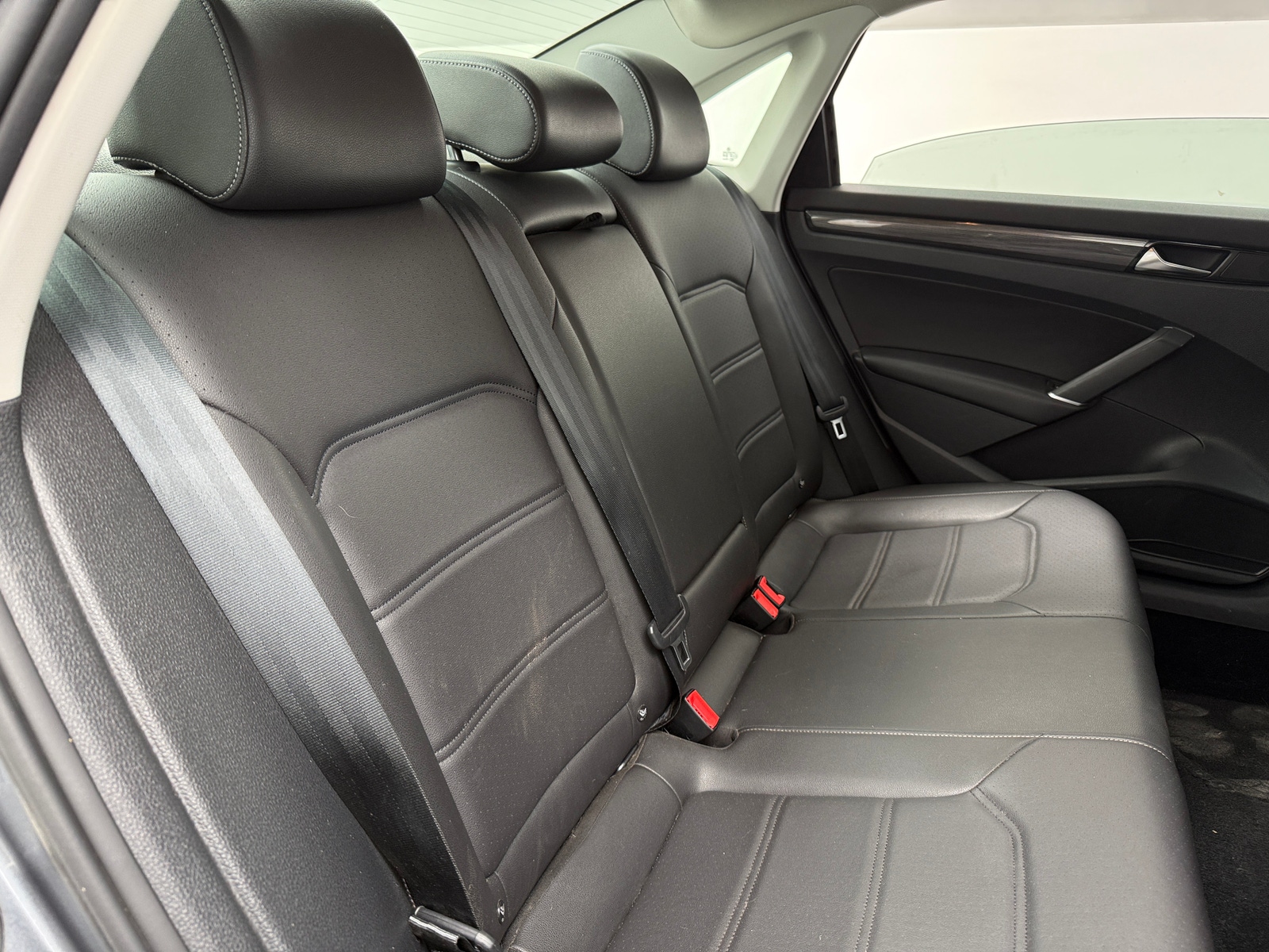 Thumbnail: 2020 Volkswagen Passat - 5