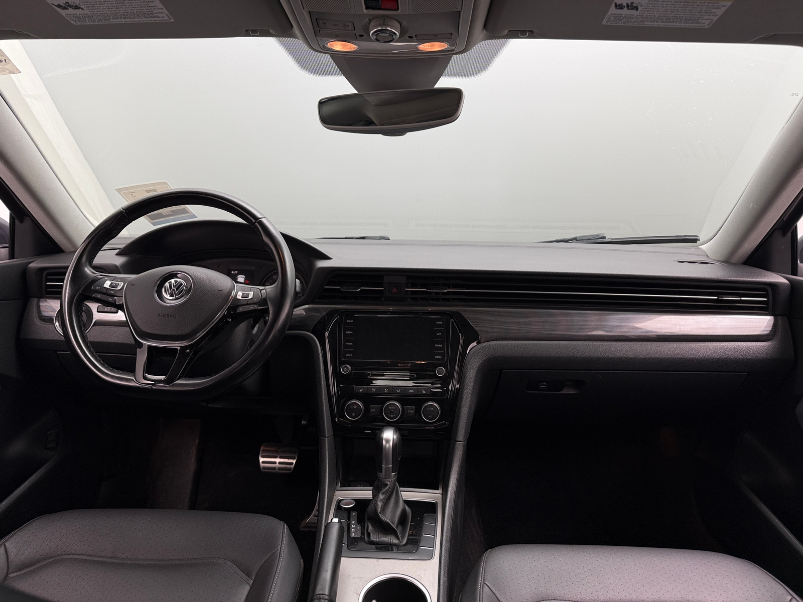 Thumbnail: 2020 Volkswagen Passat - 2