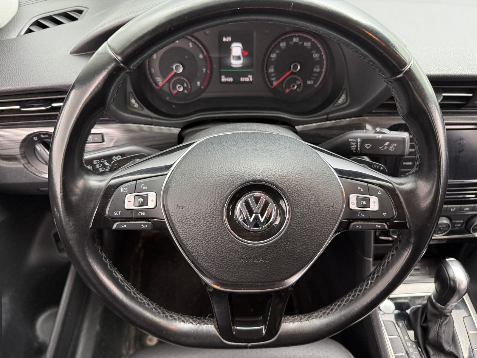 Thumbnail: 2020 Volkswagen Passat - 4