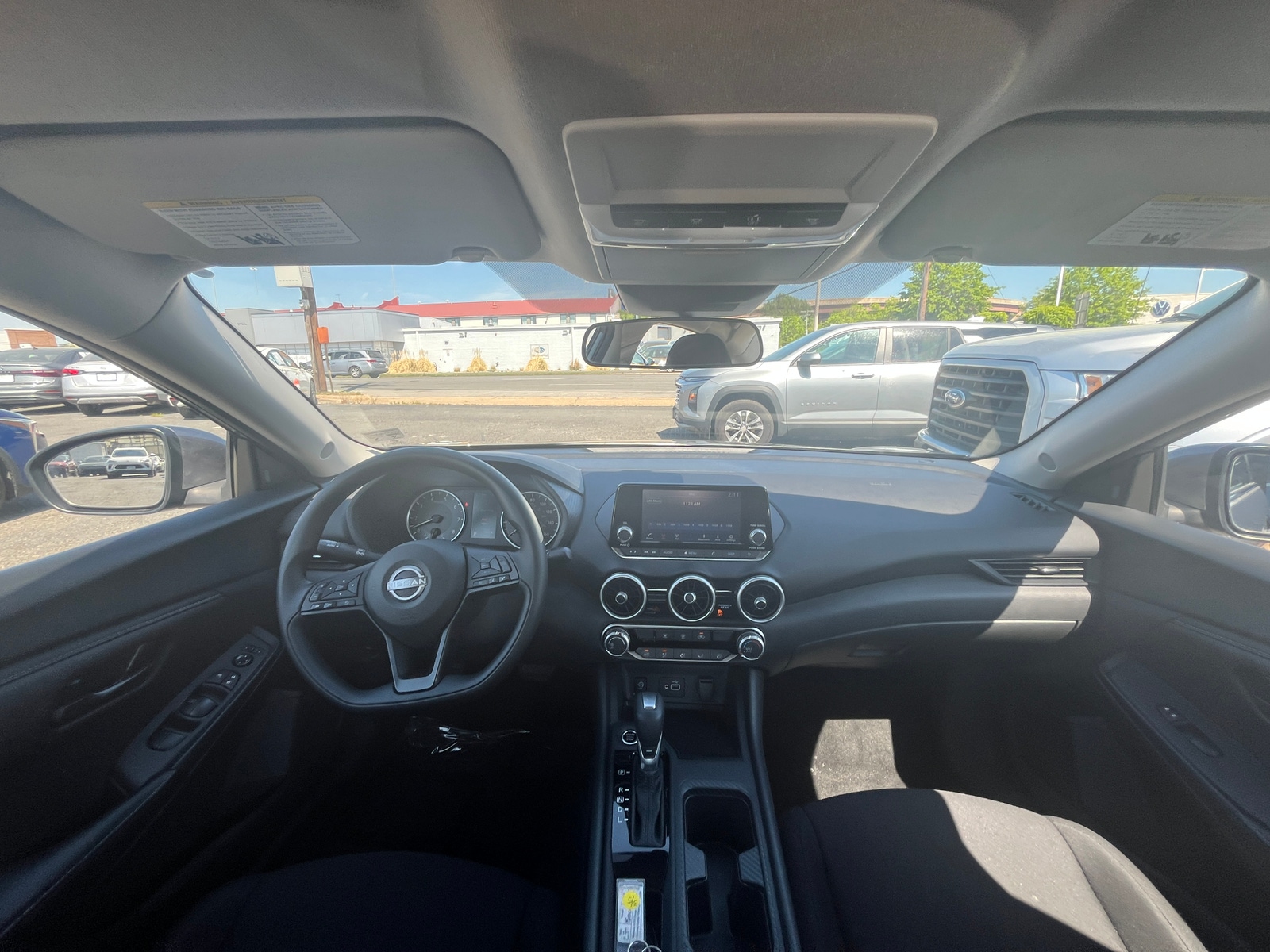 Thumbnail: 2025 Nissan Sentra - 3