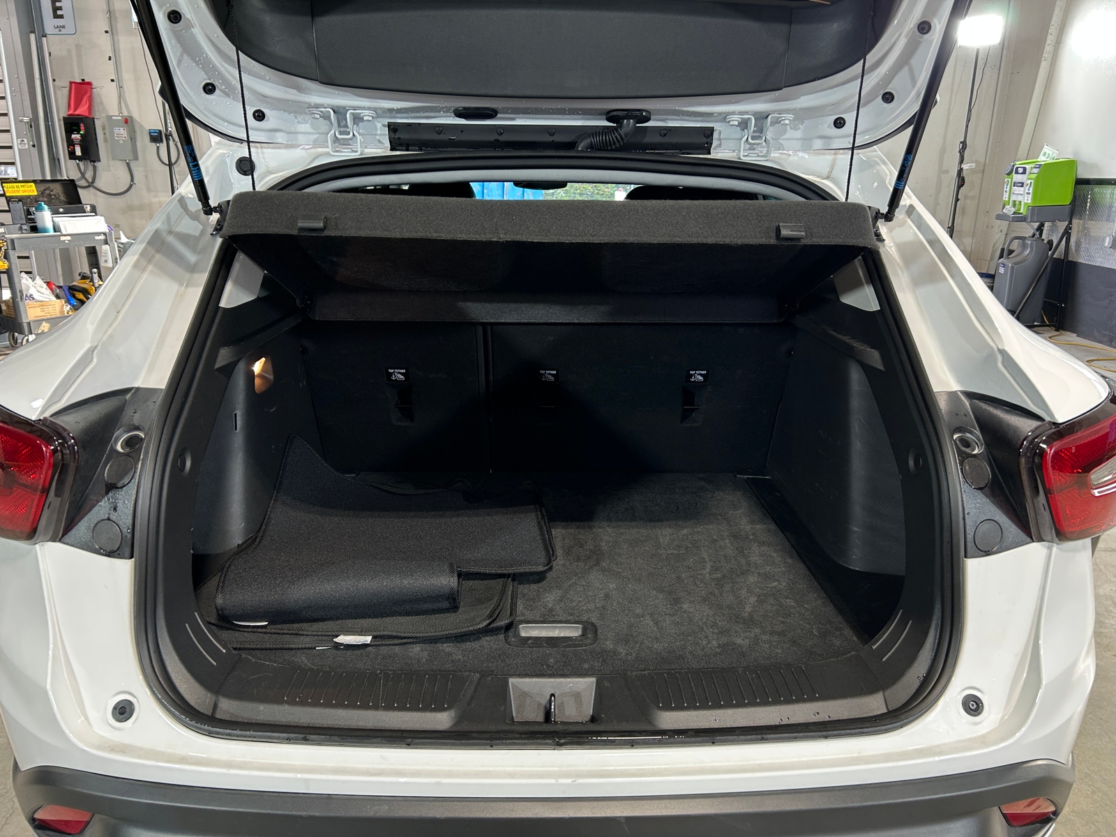 Thumbnail: 2025 Chevrolet Trax - 7