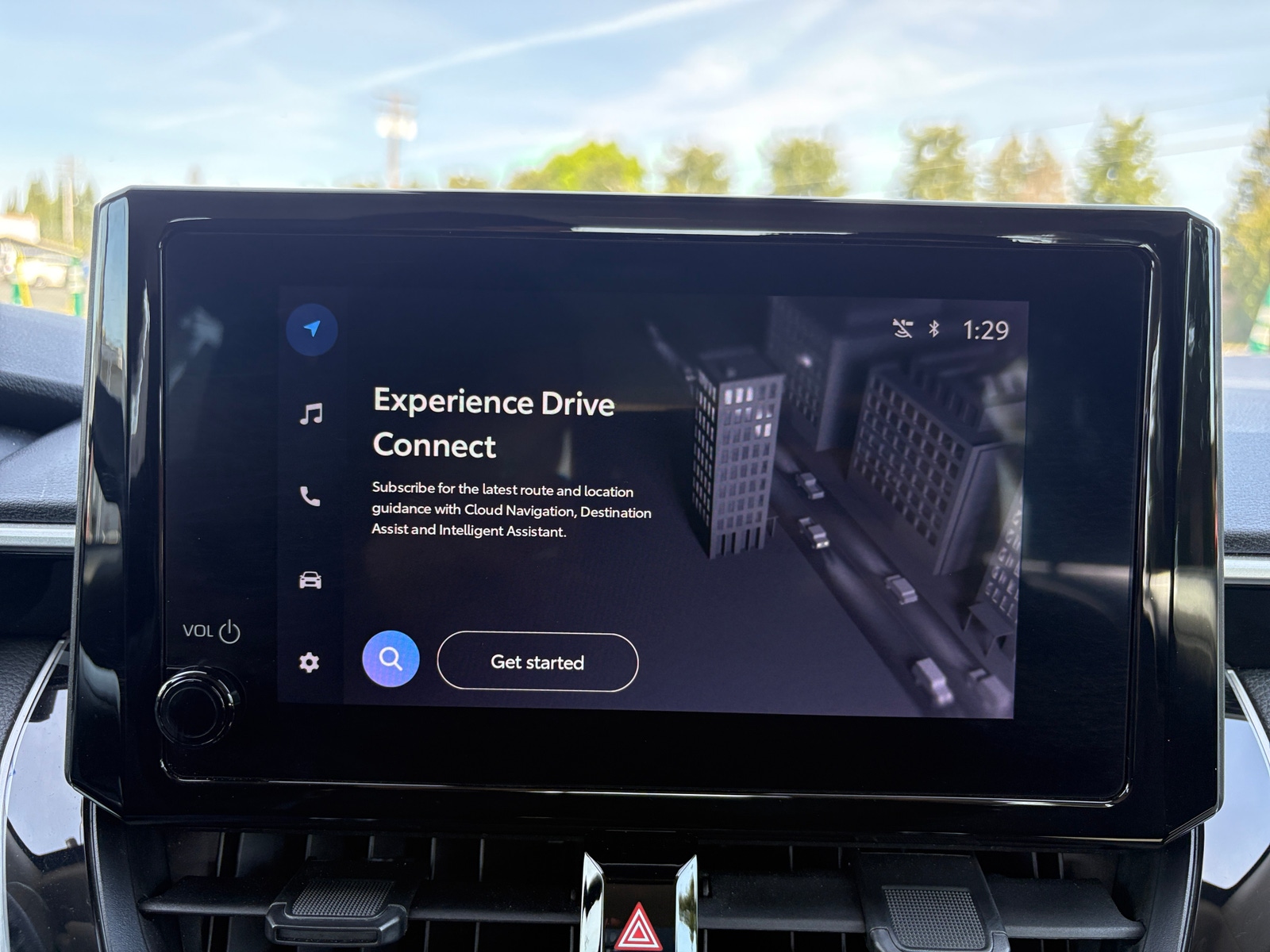 Thumbnail: 2025 Toyota Corolla - 4