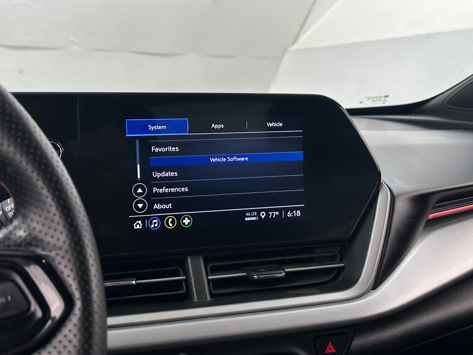 Thumbnail: 2025 Chevrolet Trax - 4