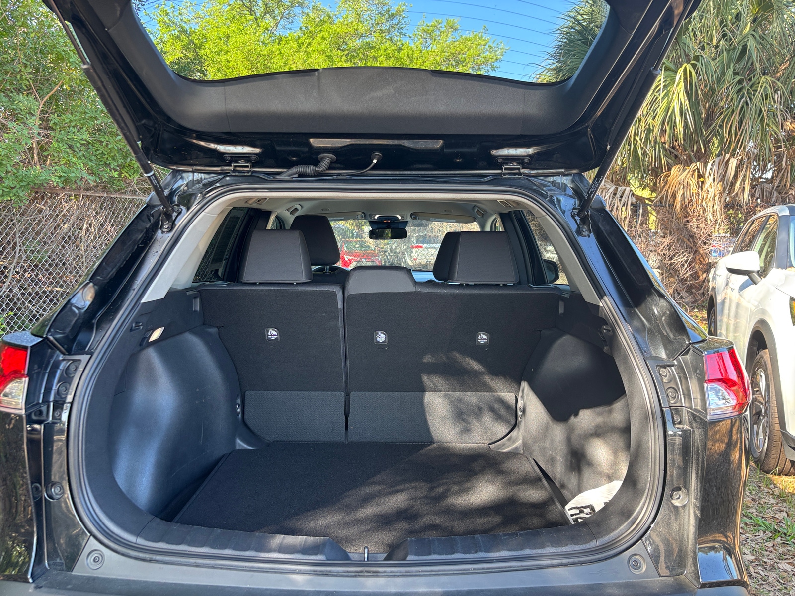 Thumbnail: 2025 Toyota Corolla Cross - 6