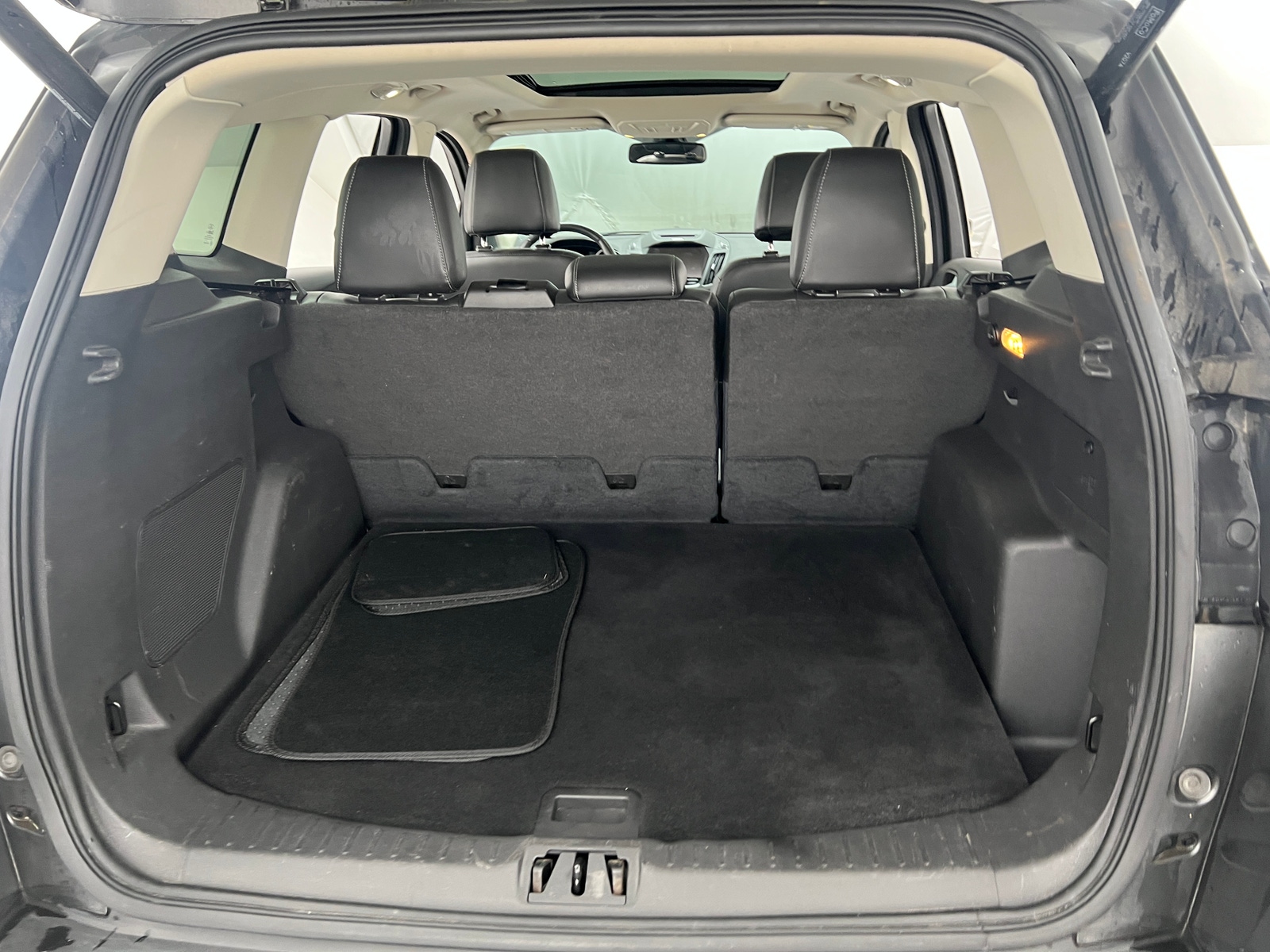 Thumbnail: 2017 Ford Escape - 6