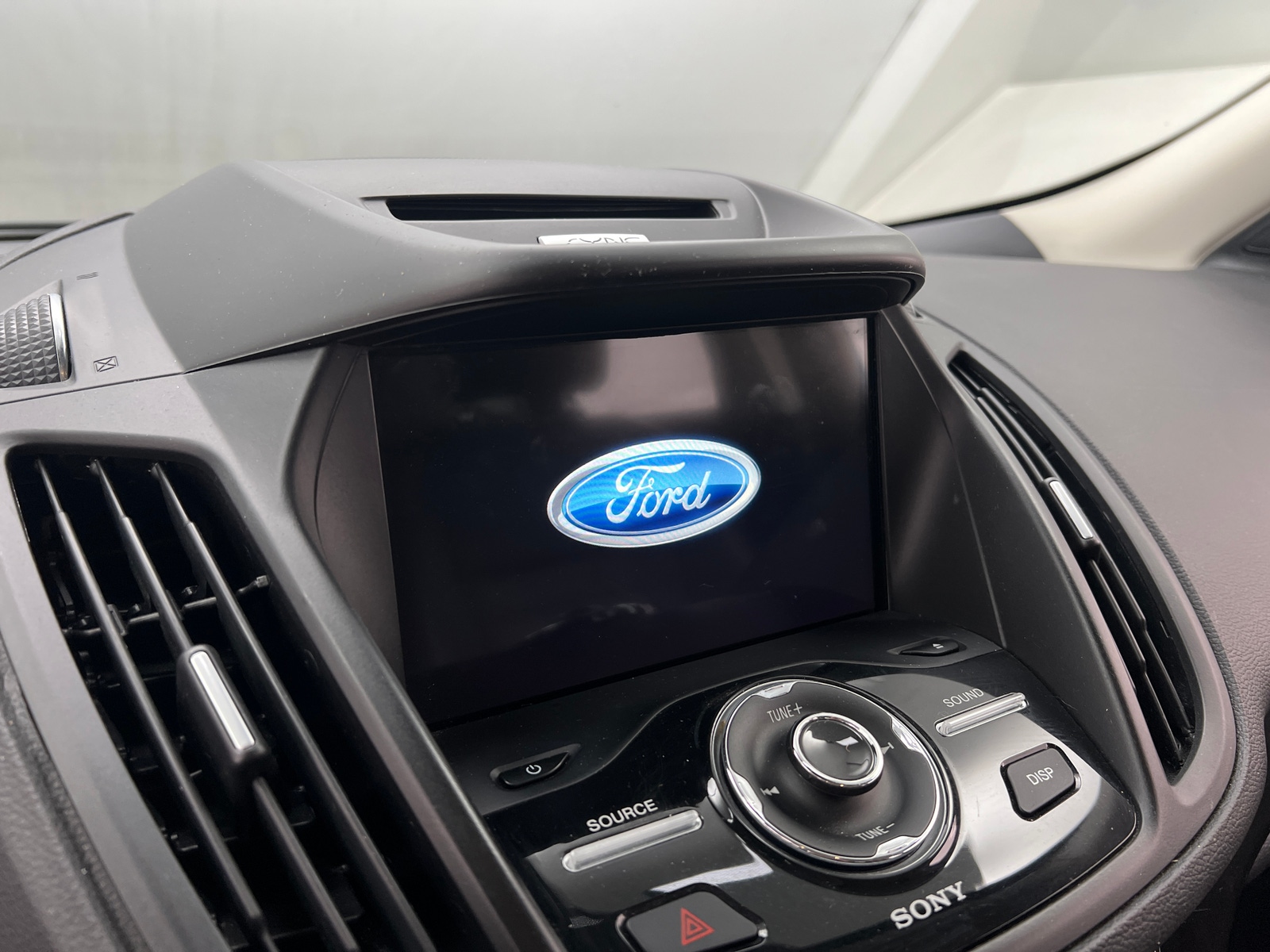 Thumbnail: 2017 Ford Escape - 3