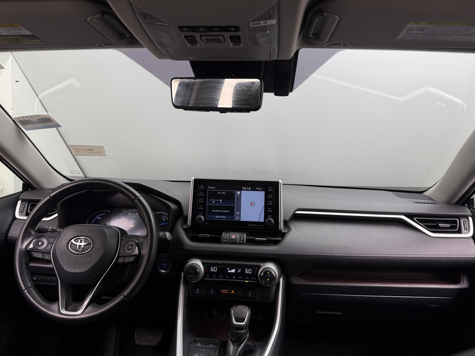Thumbnail: 2019 Toyota RAV4 - 2