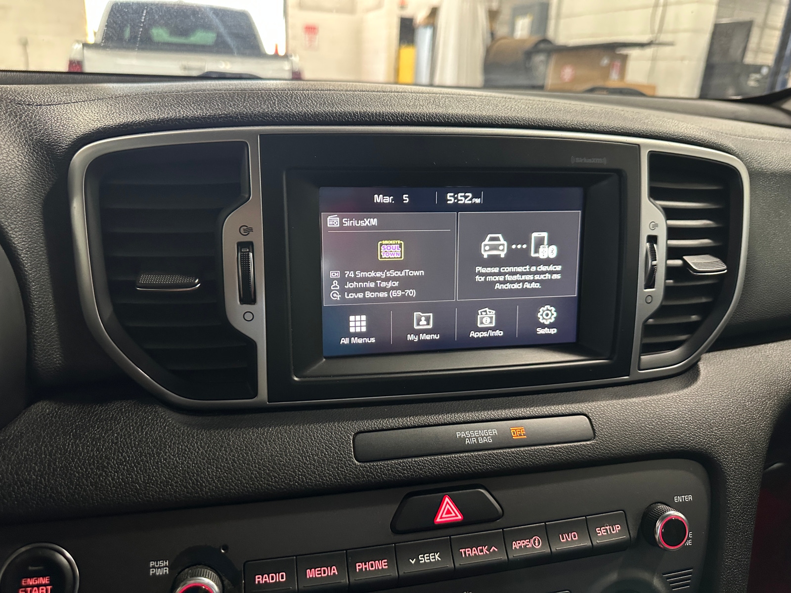 Thumbnail: 2017 Kia Sportage - 3