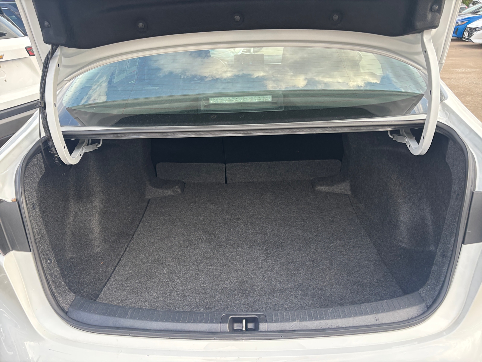 Thumbnail: 2025 Toyota Corolla - 6