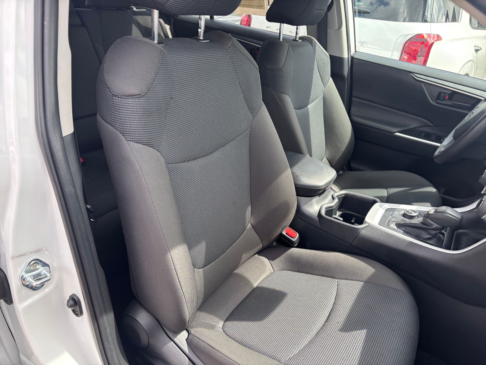 Thumbnail: 2025 Toyota RAV4 - 2