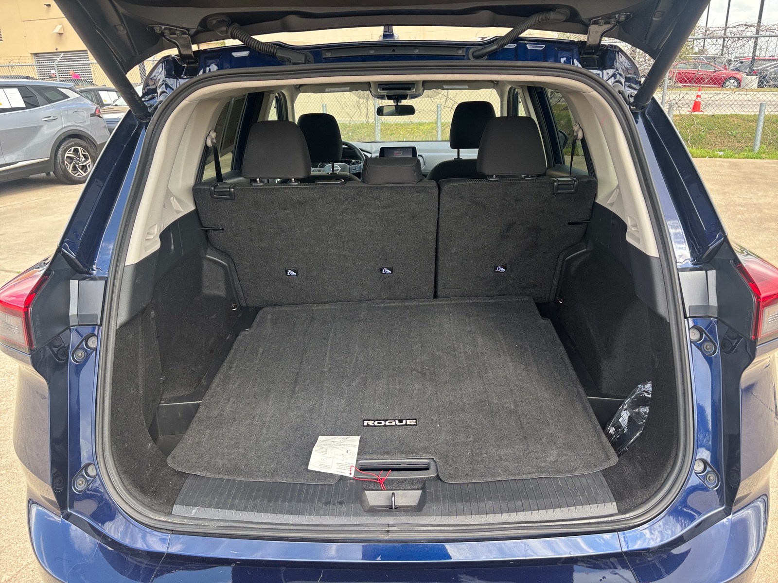 Thumbnail: 2025 Nissan Rogue - 6