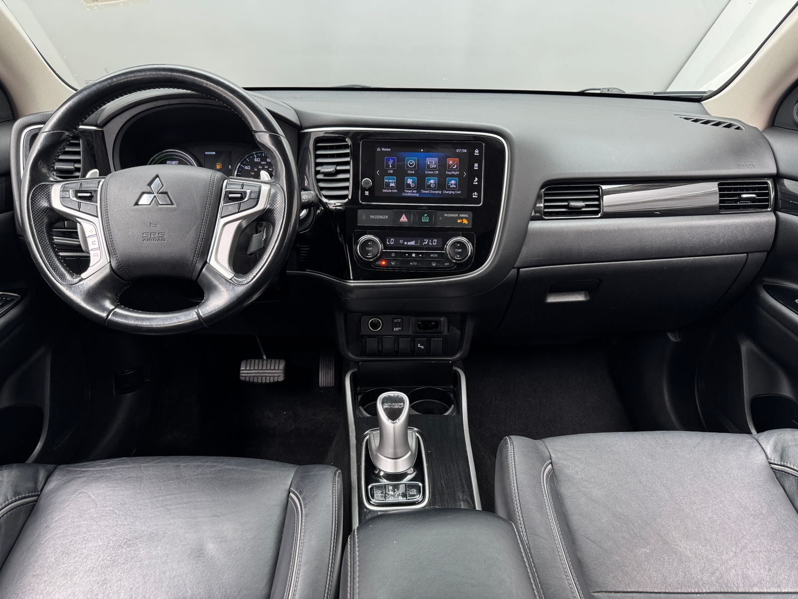 Thumbnail: 2018 Mitsubishi Outlander - 2