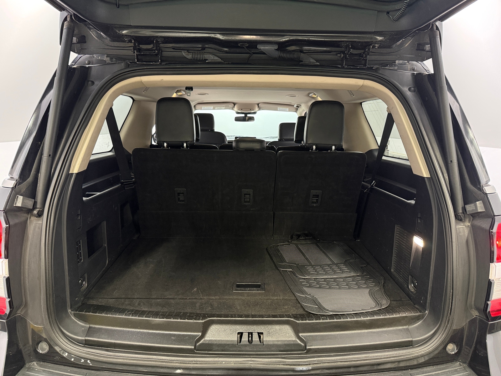 Thumbnail: 2023 Ford Expedition MAX - 7