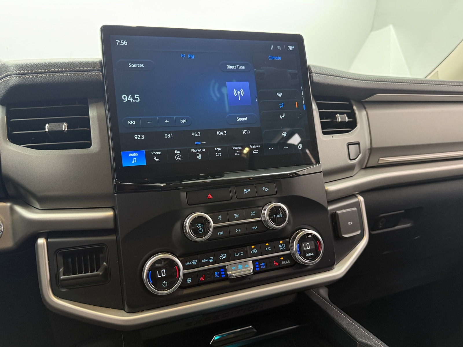 Thumbnail: 2023 Ford Expedition MAX - 4