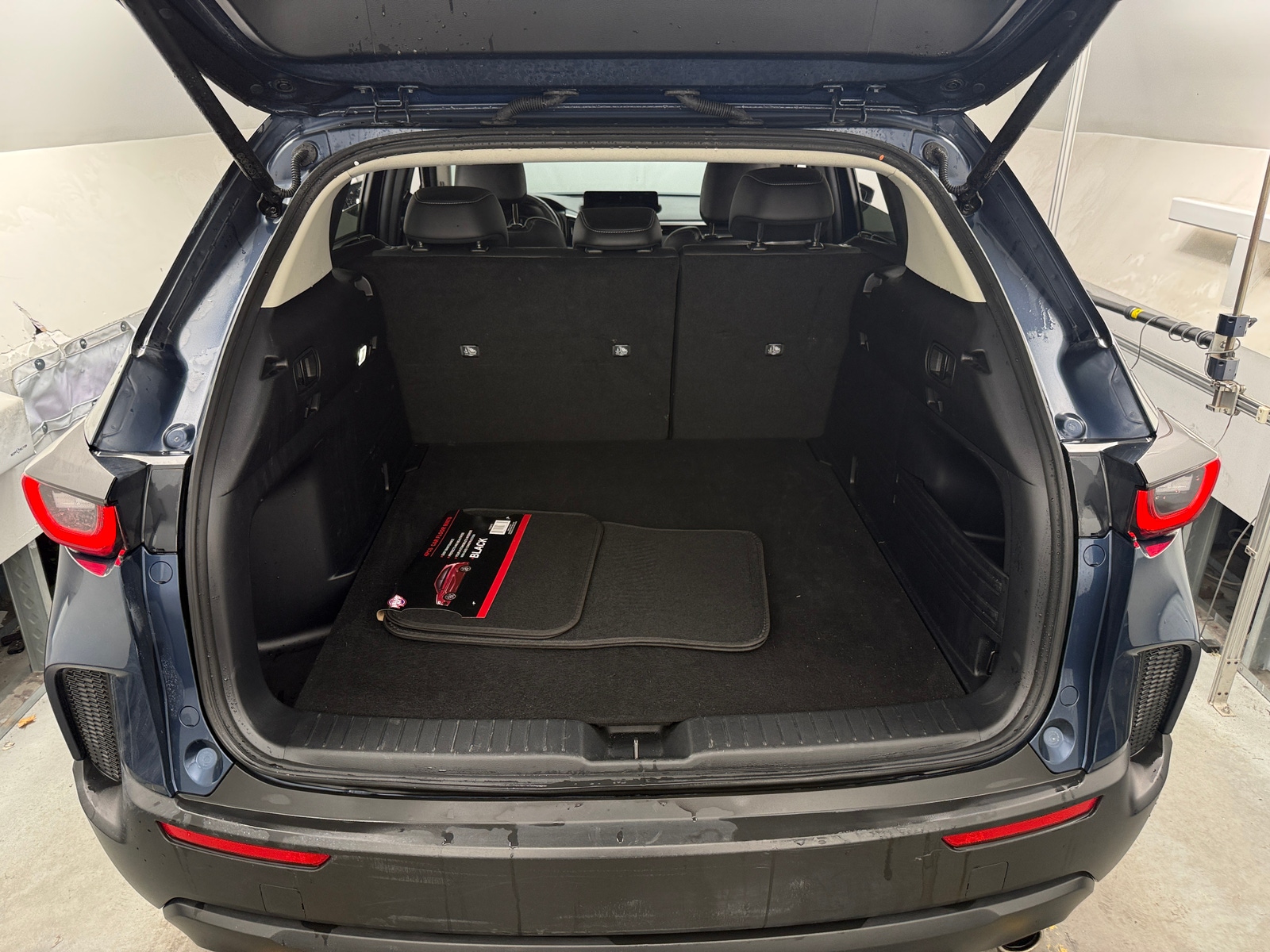 Thumbnail: 2025 Mazda CX-50 - 6