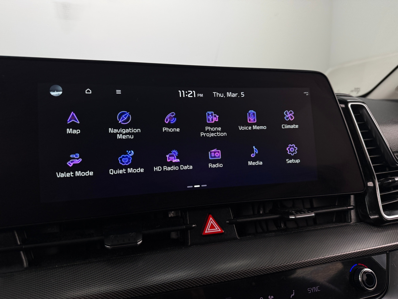 Thumbnail: 2023 Kia Sportage - 3