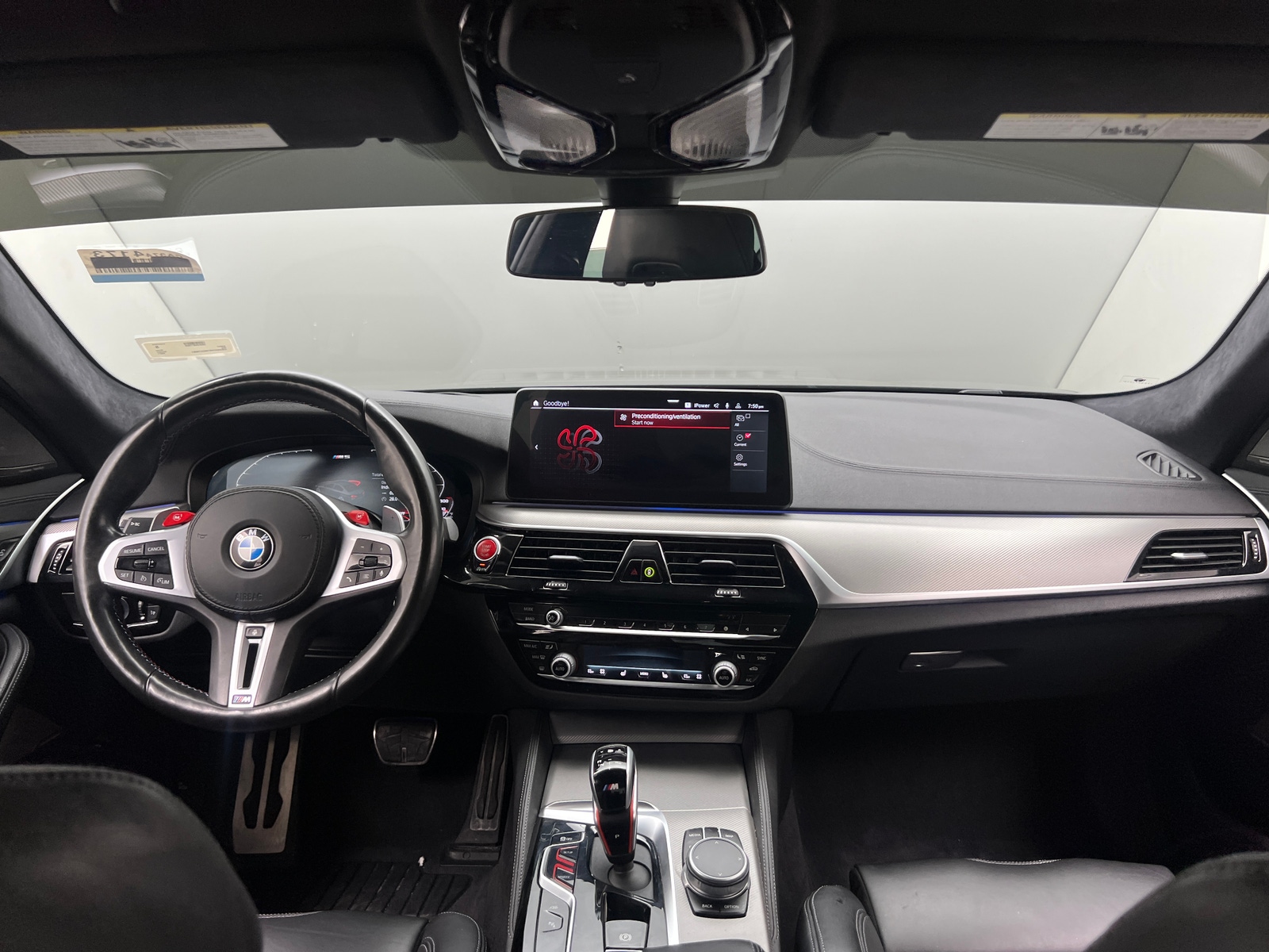 Thumbnail: 2021 BMW M5 - 2