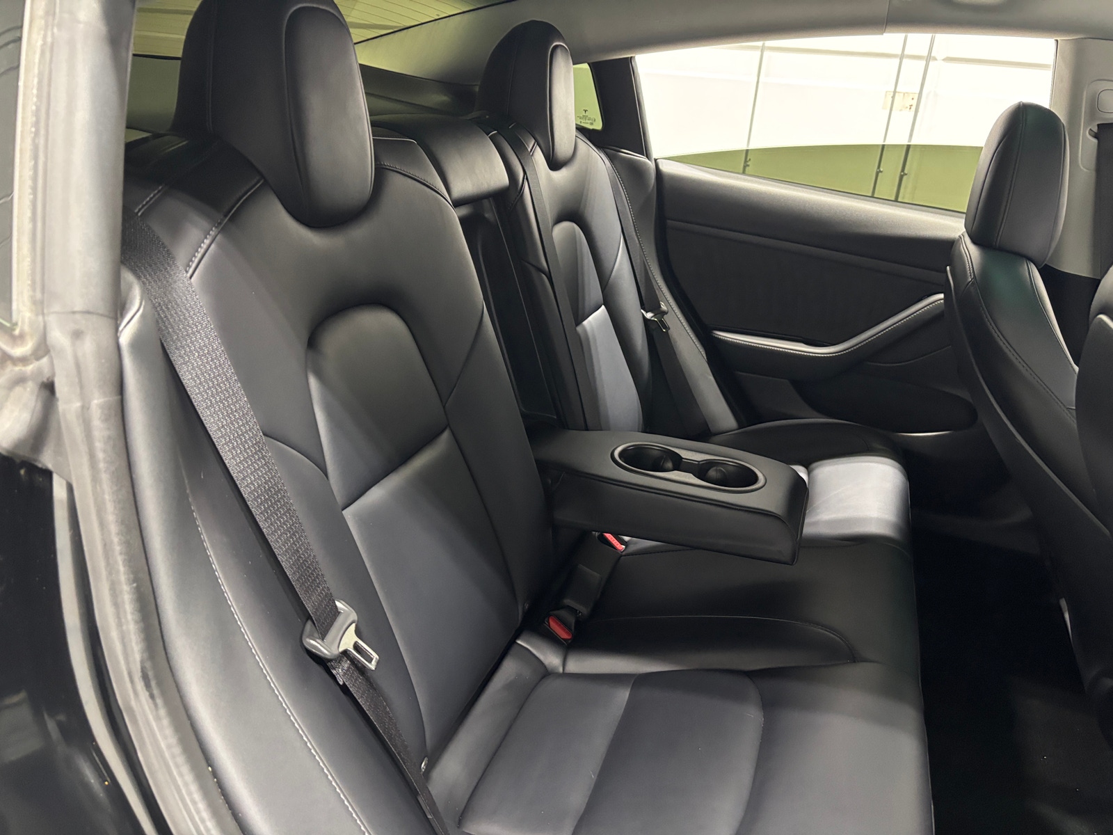 Thumbnail: 2022 Tesla Model 3 - 5