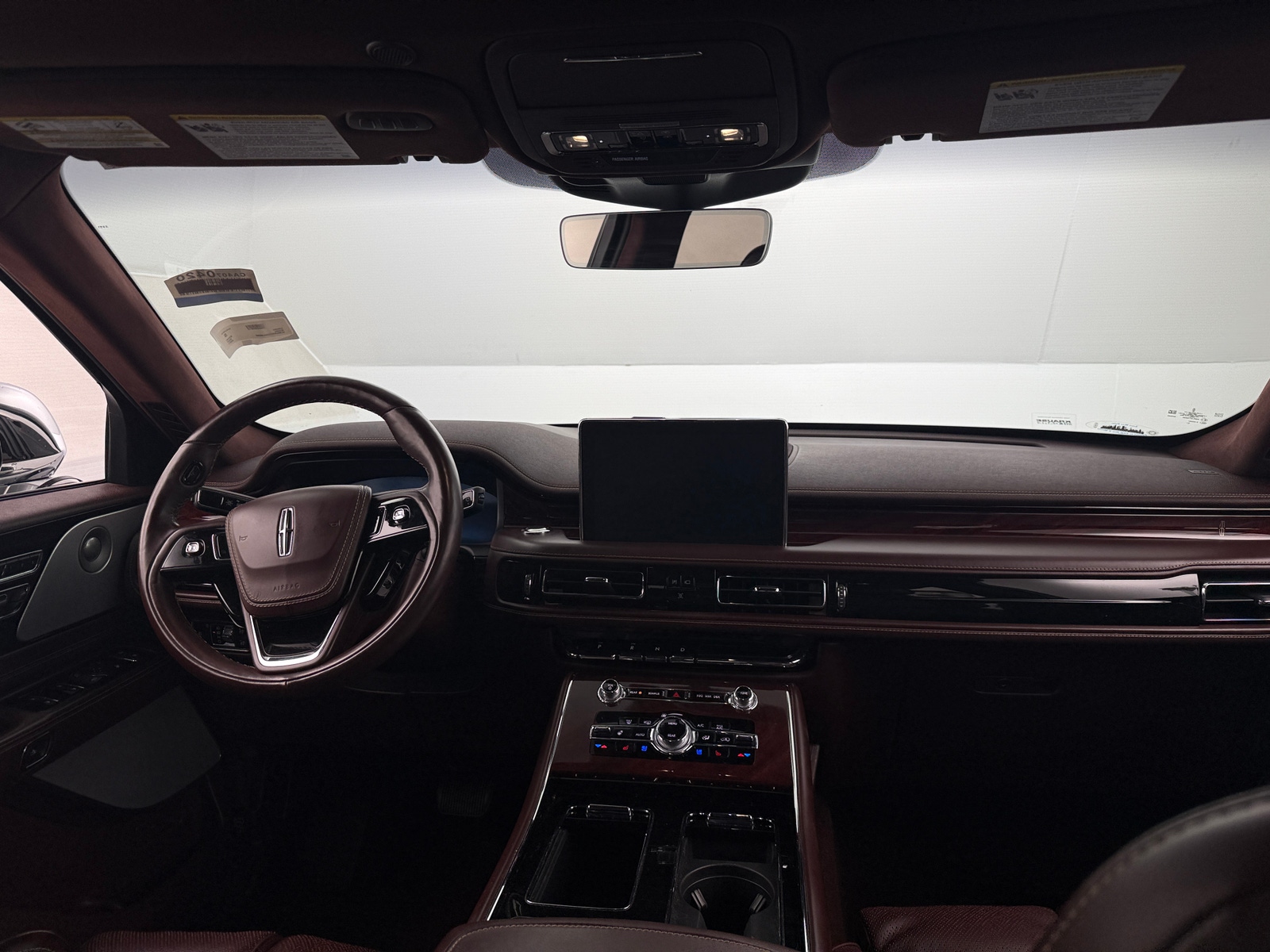 Thumbnail: 2021 Lincoln Aviator - 2