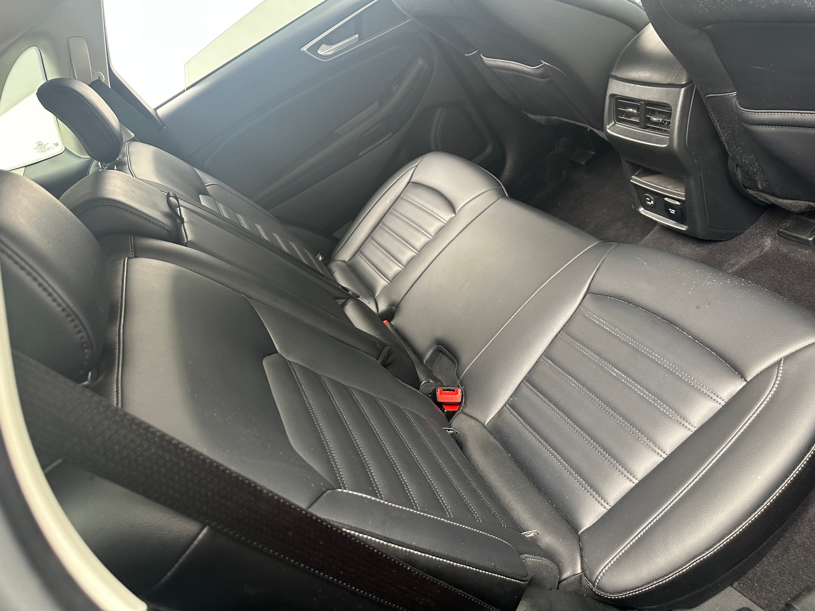 Thumbnail: 2022 Ford Edge - 5