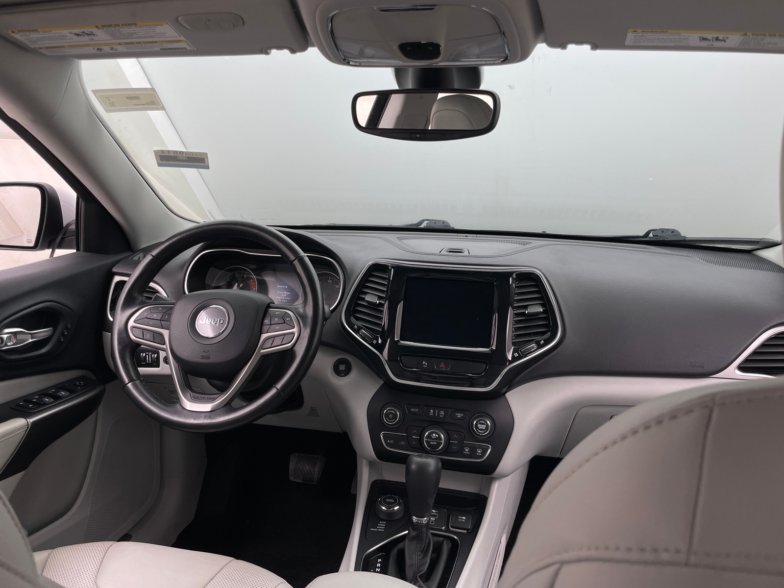 Thumbnail: 2019 Jeep Cherokee - 2