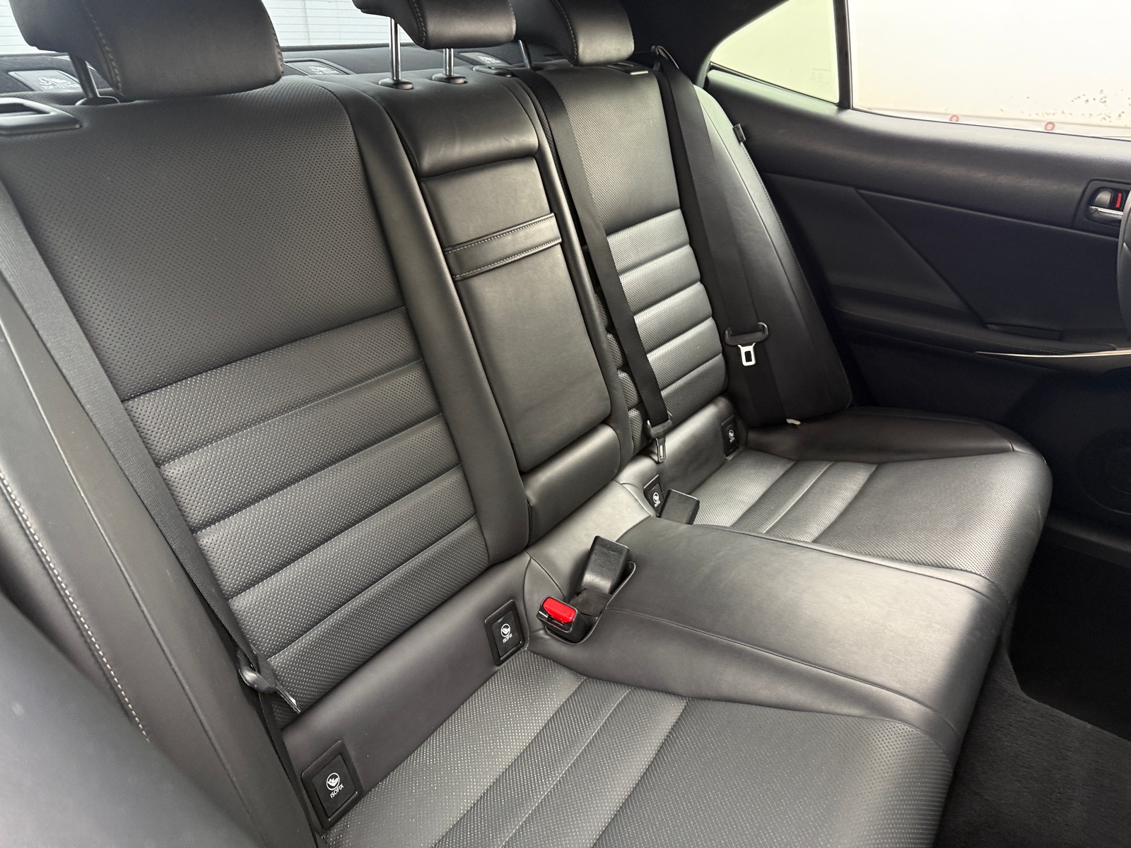 Thumbnail: 2016 Lexus IS - 5