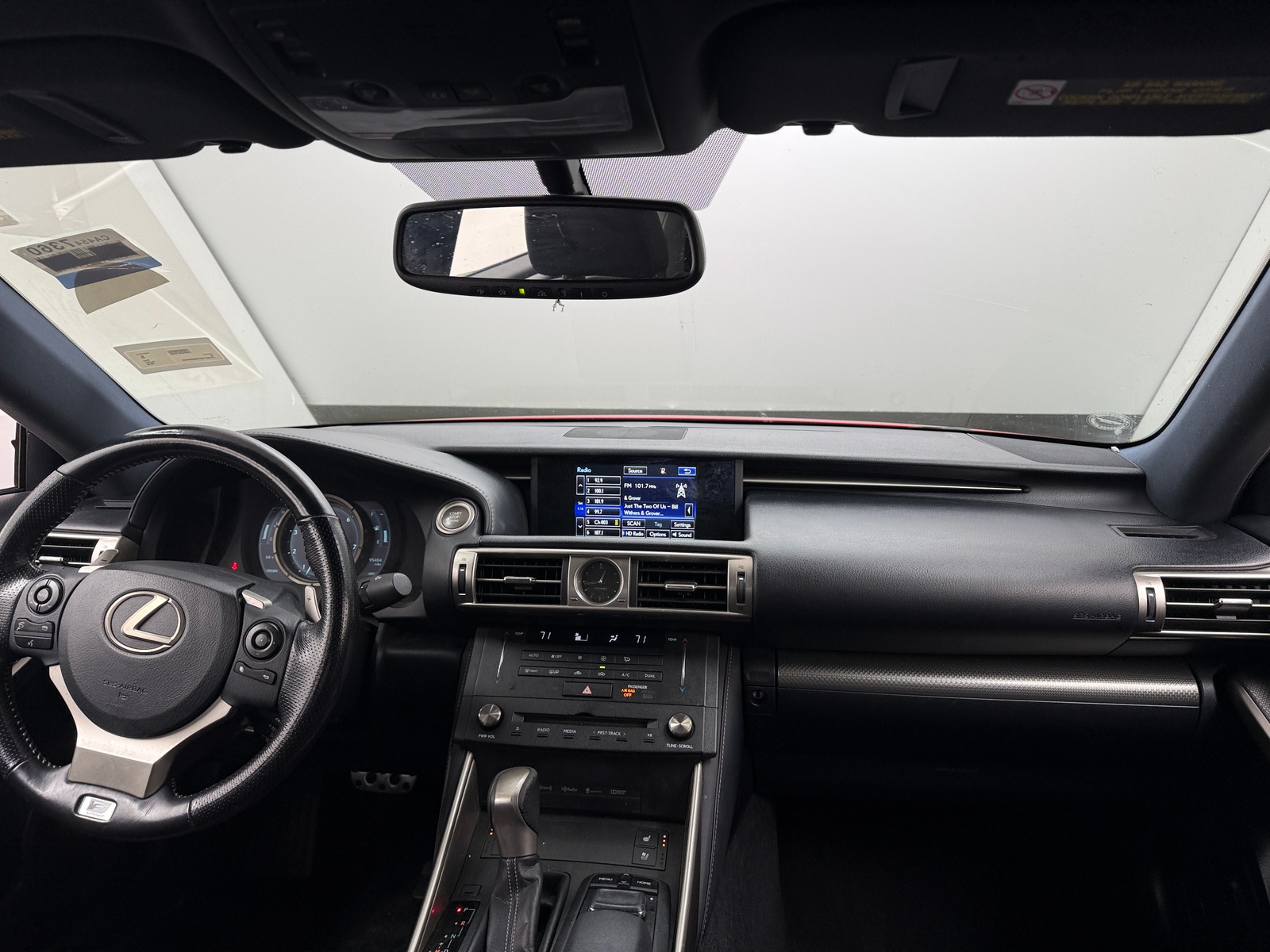 Thumbnail: 2016 Lexus IS - 2