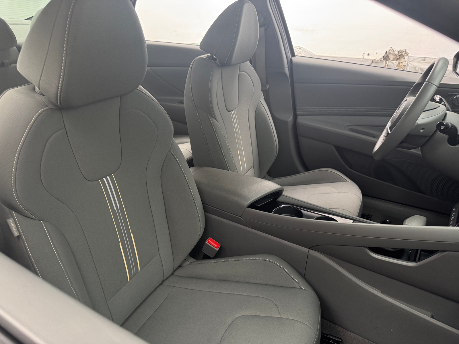 Thumbnail: 2025 Hyundai Elantra - 2