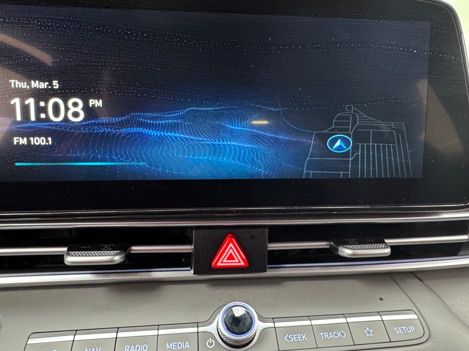 Thumbnail: 2025 Hyundai Elantra - 4