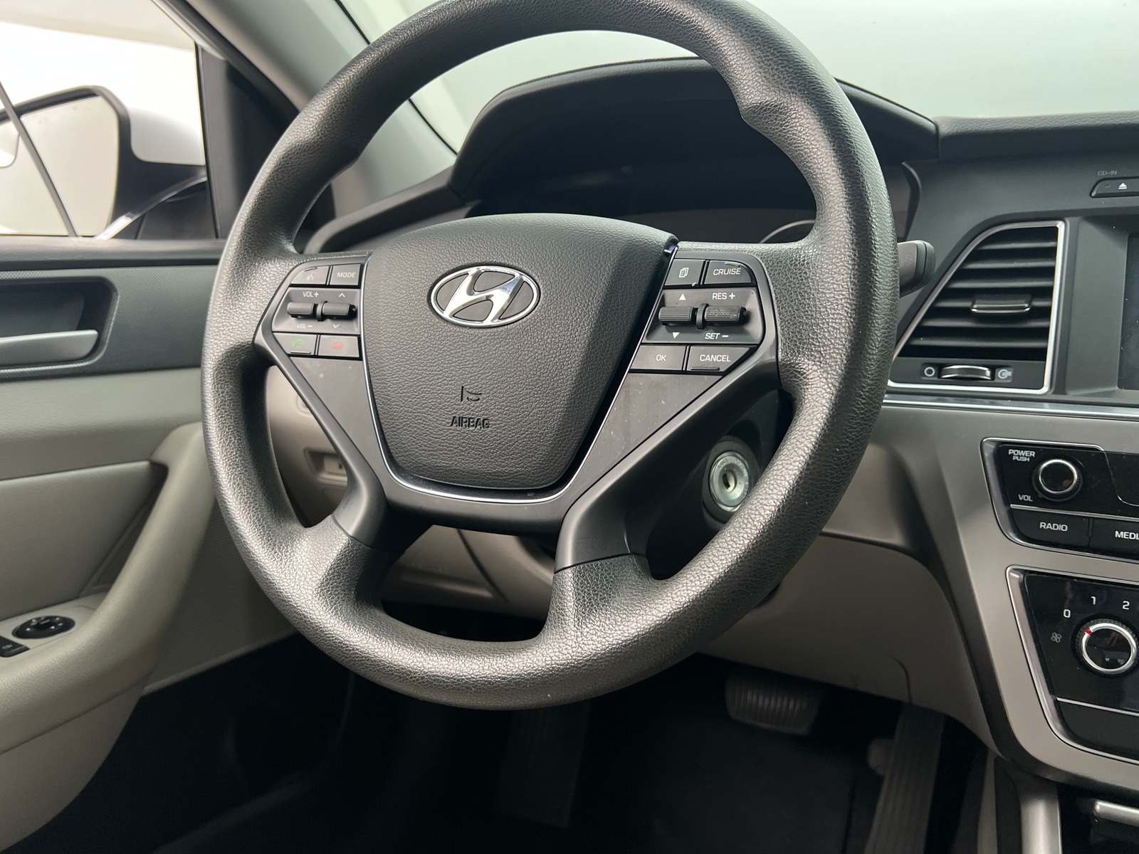 Thumbnail: 2016 Hyundai Sonata - 5