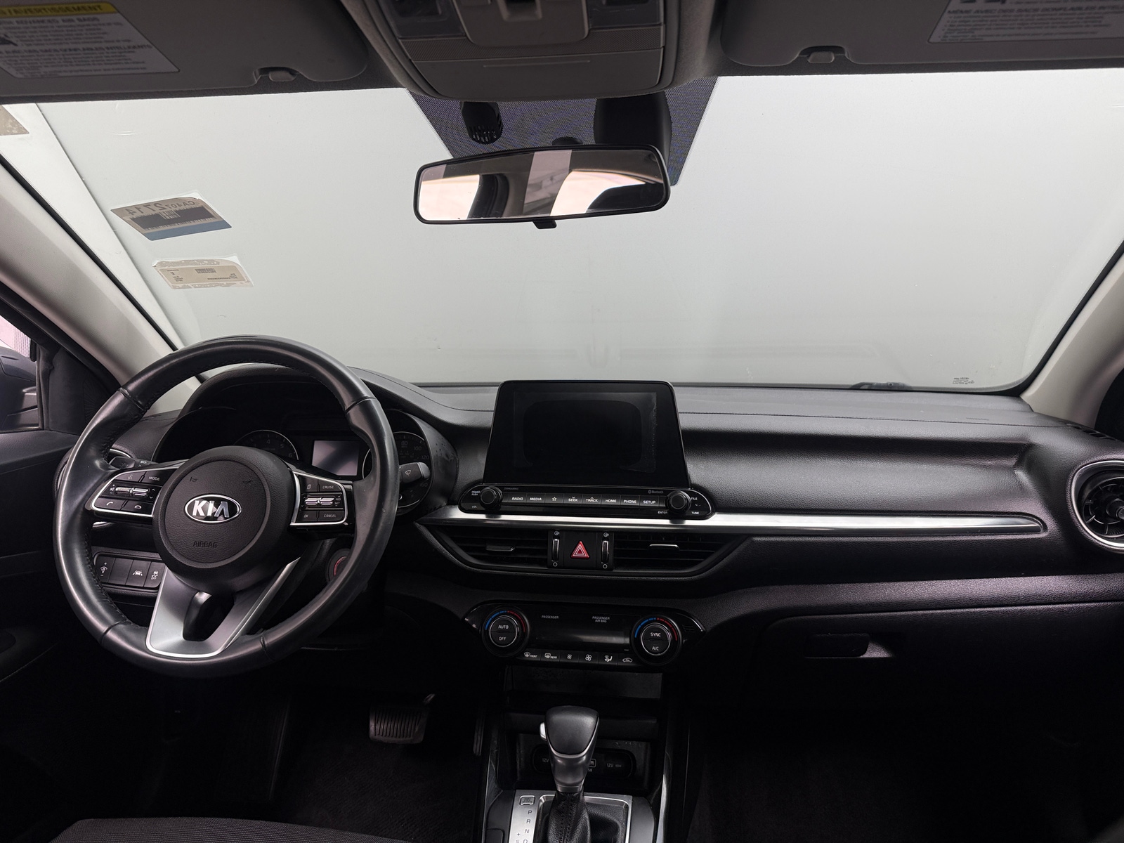 Thumbnail: 2019 Kia Forte - 3