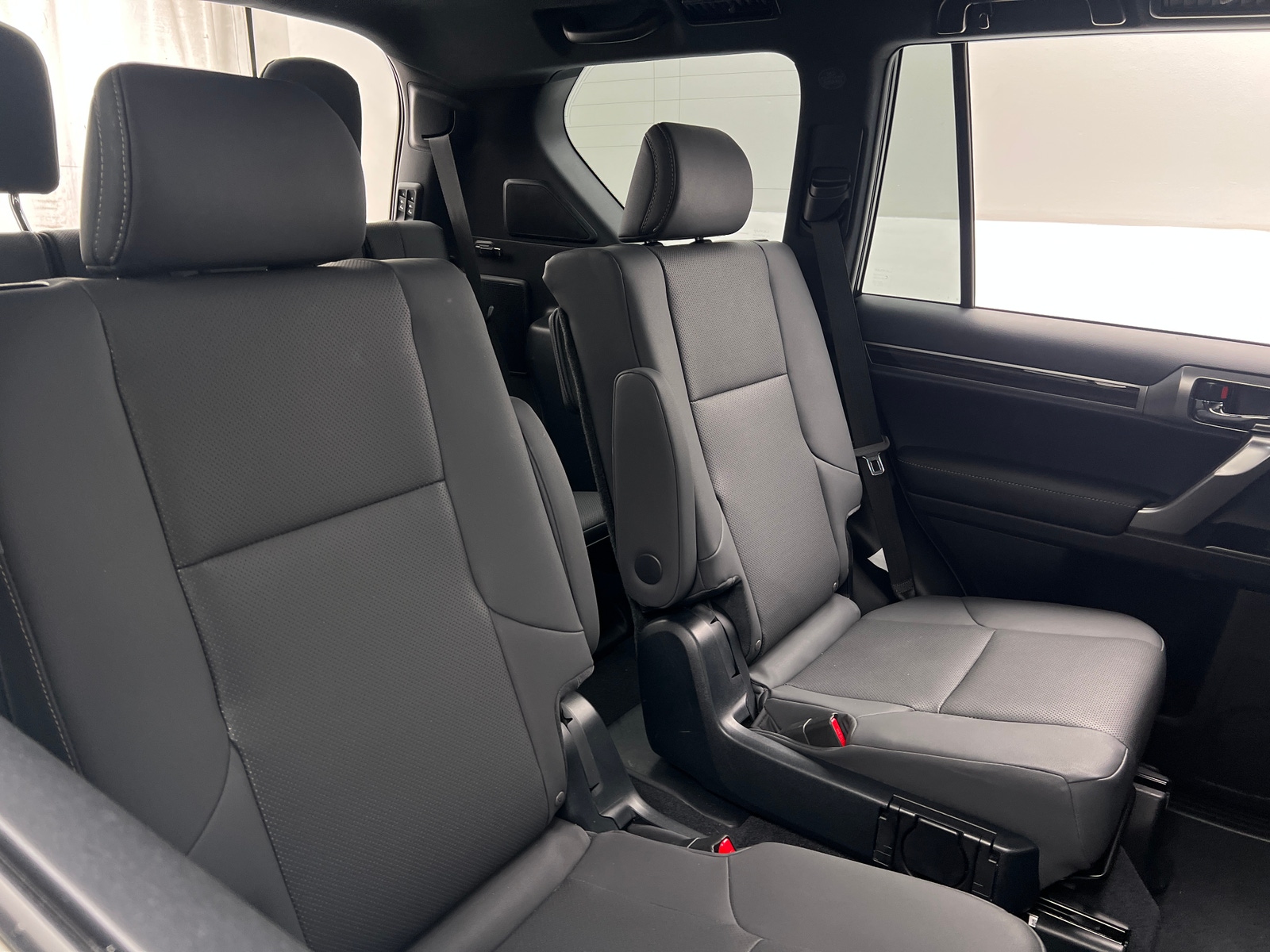 Thumbnail: 2023 Lexus GX - 5