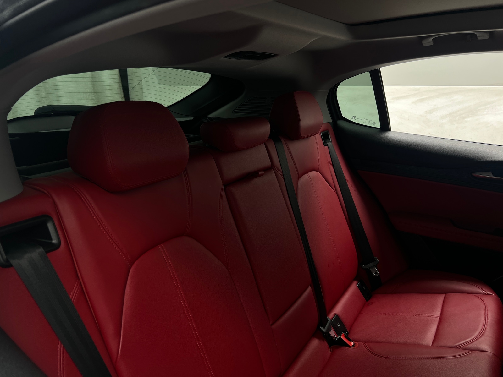 Thumbnail: 2021 Alfa Romeo Stelvio - 5